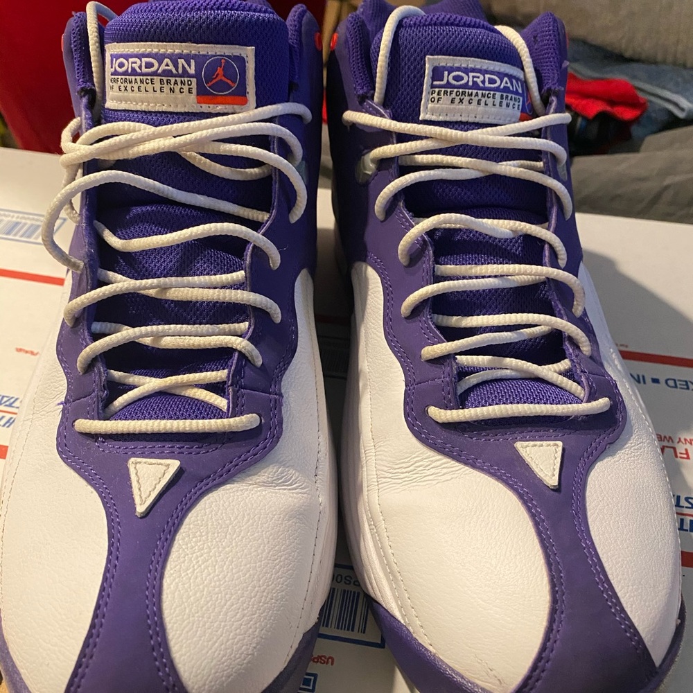 Jordan Jumpmans - Picture 12 of 13